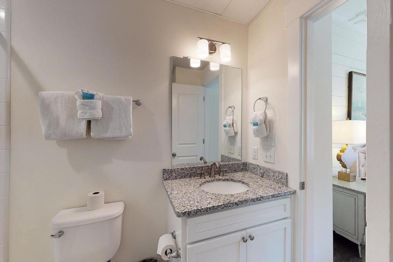 King Suite @ 400 Ocean Suites St. Simons Island ภายนอก รูปภาพ